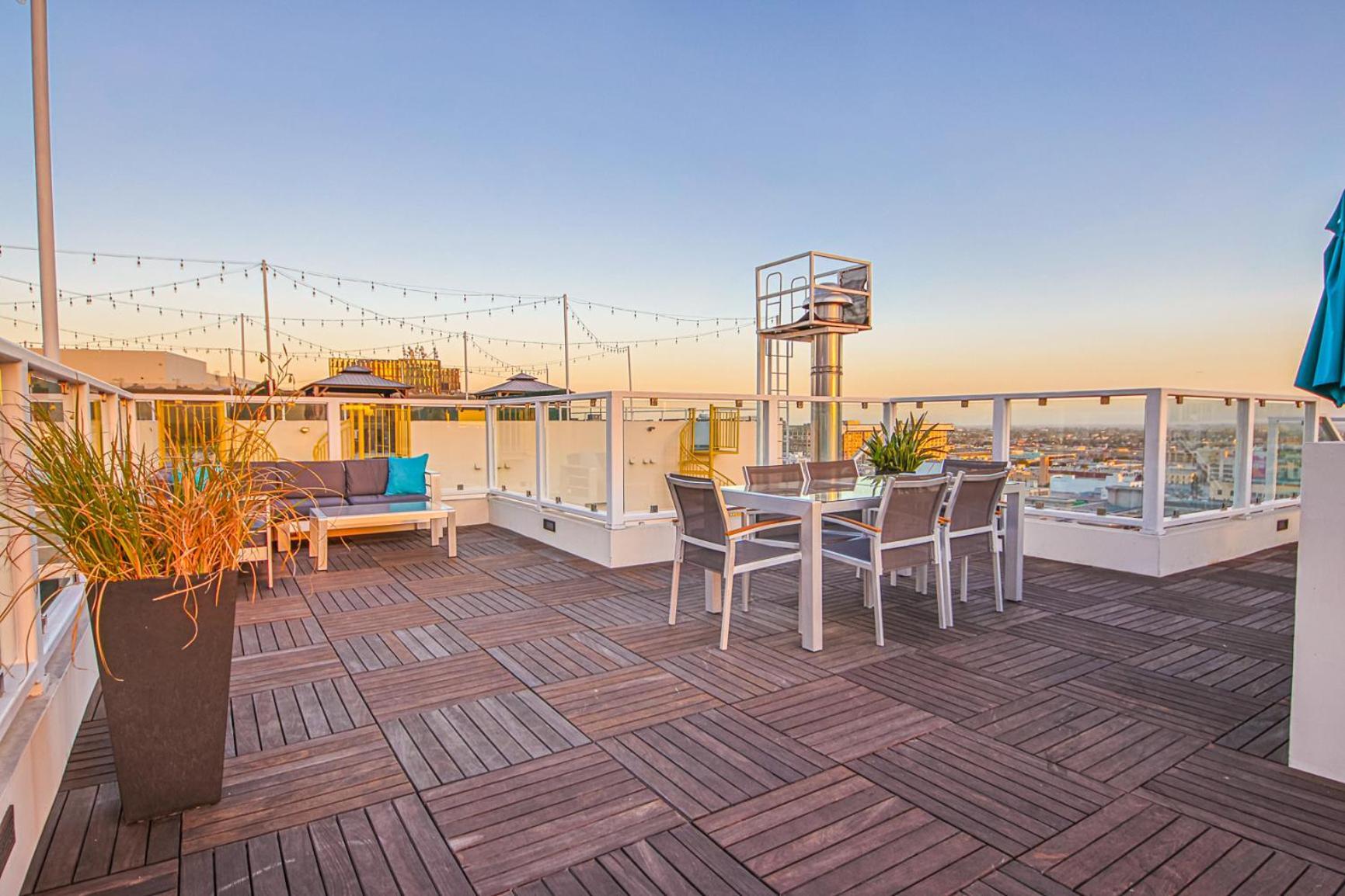 Stunning 1 Bdr 1 Bth, Pool, Jacuzzi Apartment Los Angeles Exterior photo