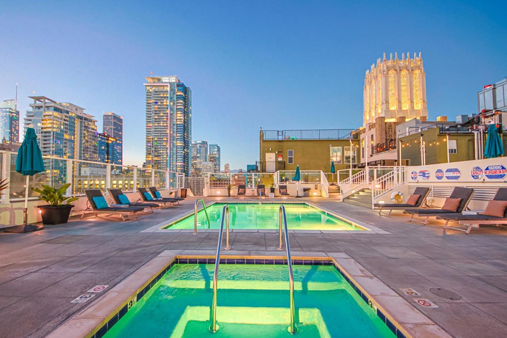 Stunning 1 Bdr 1 Bth, Pool, Jacuzzi Apartment Los Angeles Exterior photo