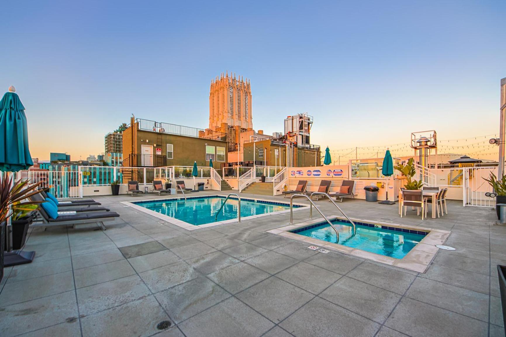 Stunning 1 Bdr 1 Bth, Pool, Jacuzzi Apartment Los Angeles Exterior photo